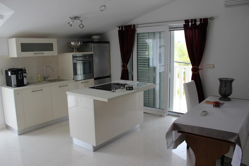Vila Vito Trogir Szoba fotó